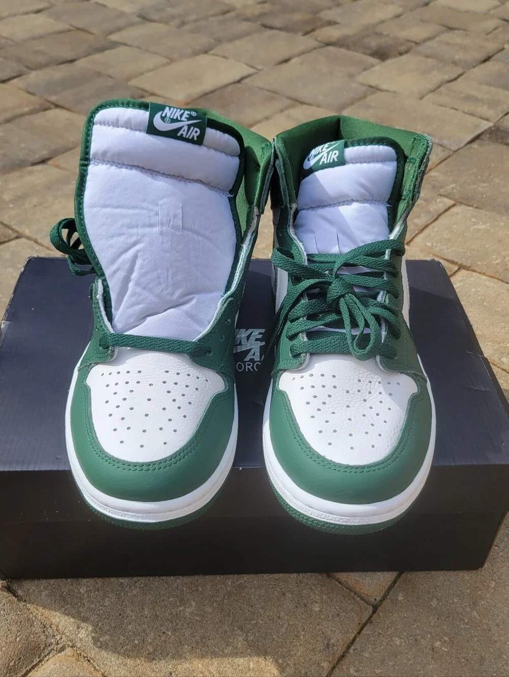Jordan 1 Retro High 'Gorge Green'